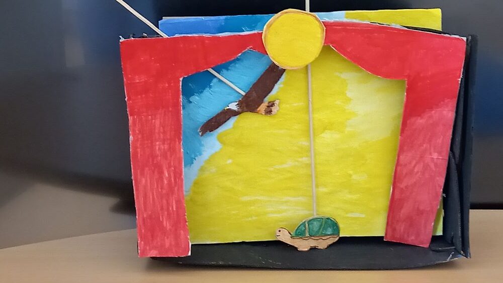 Papiertheater zur Fabel "Der Adler und die Schildkröte"