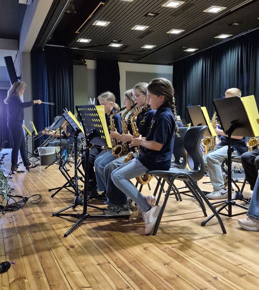 Die Bläserklasse 6.1 beim Benefizkonzert